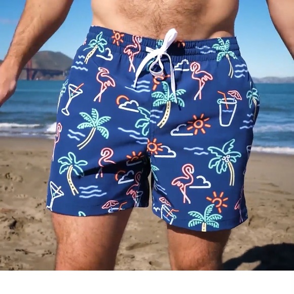 chubbies flamingo swim trunks